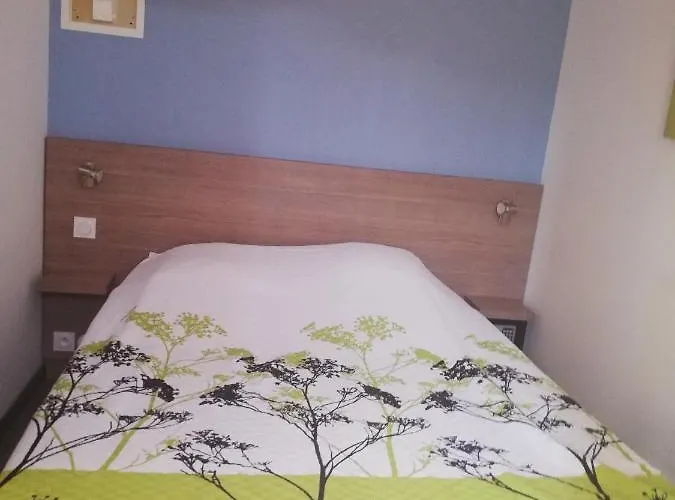 Résidence Hôtelière Hélios 2*